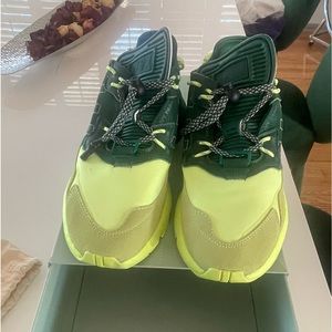 Ivy Park ADIDAS Sneakers size 10 fits like an 11